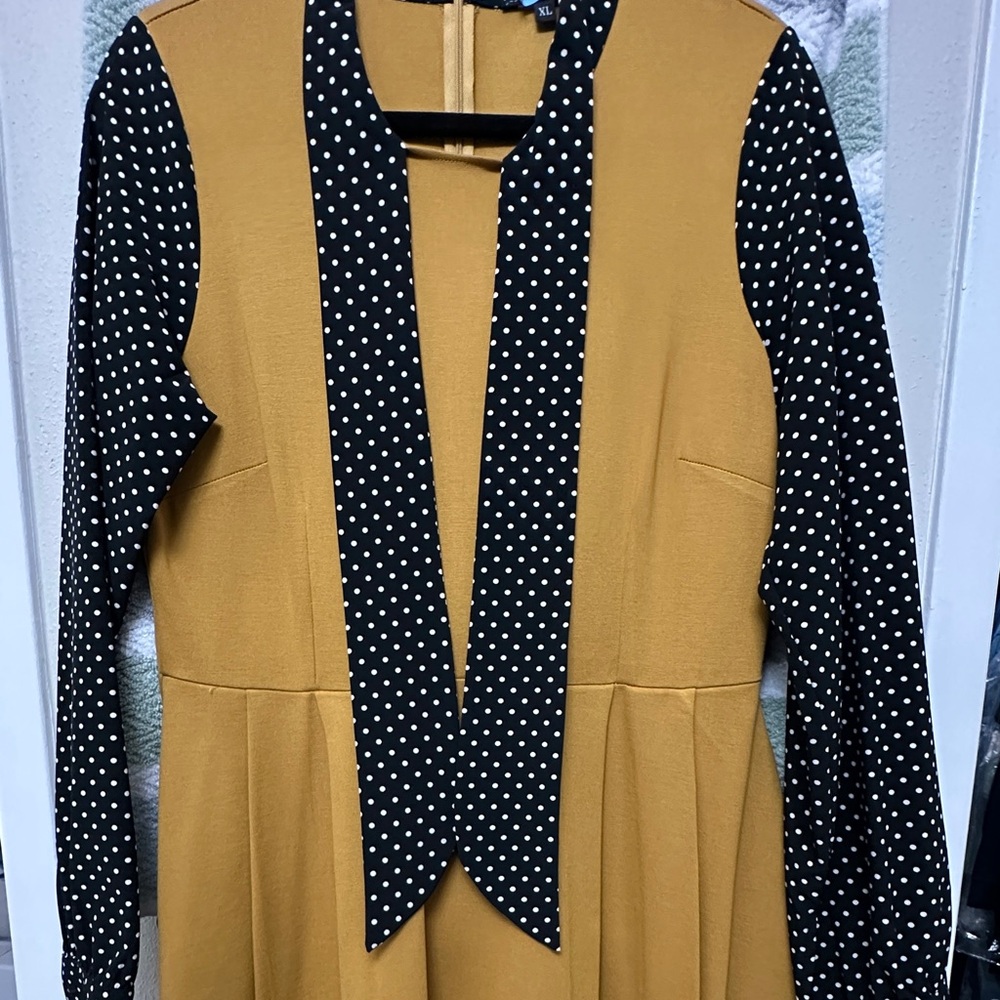 Polka Dot Sleeve Midi Dress
